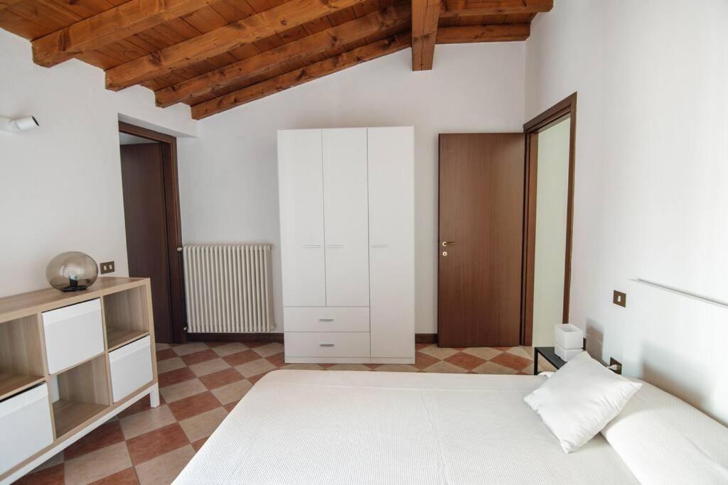 Appartement Casa Benzoni à Mantoue Extérieur photo