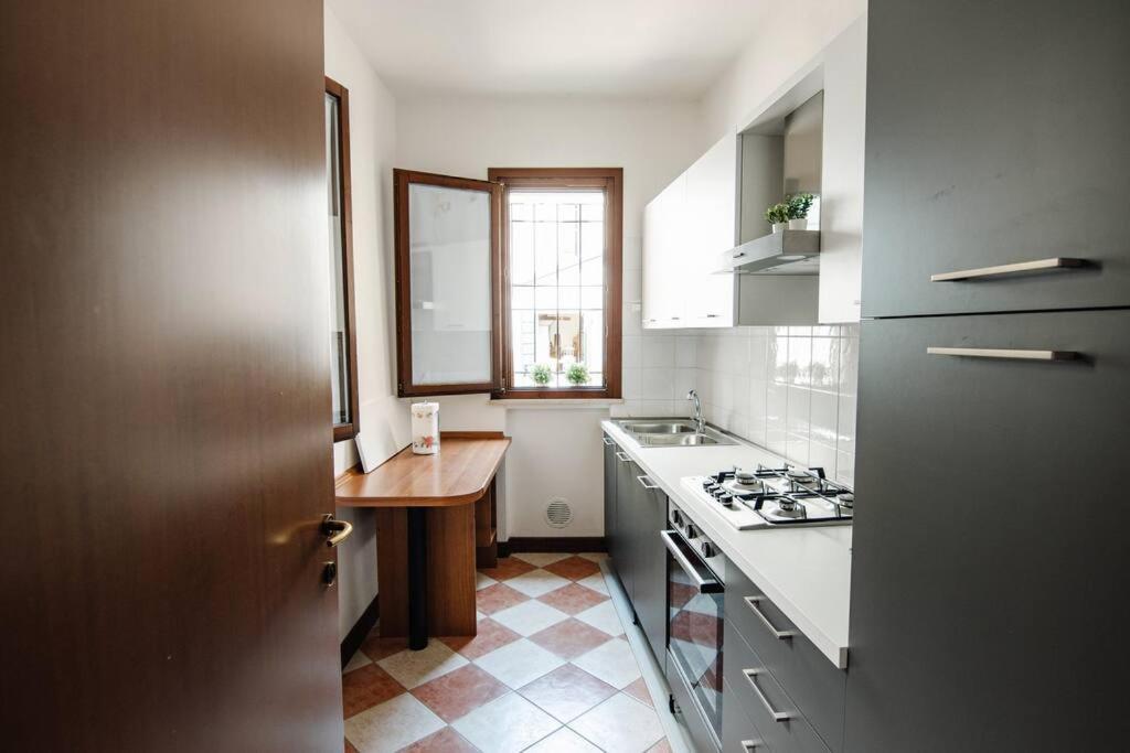 Appartement Casa Benzoni à Mantoue Extérieur photo